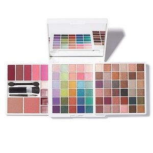 NIB - 🌟Host Pick 🌟Oh what fun MEGA  make up palette-66 shades!